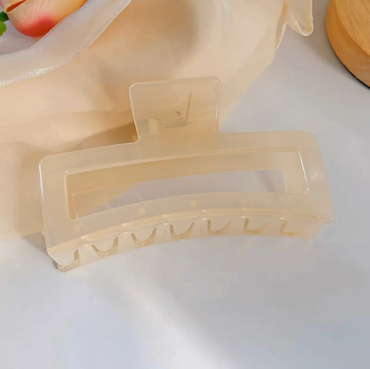 Korean Large Solid Hair Claw