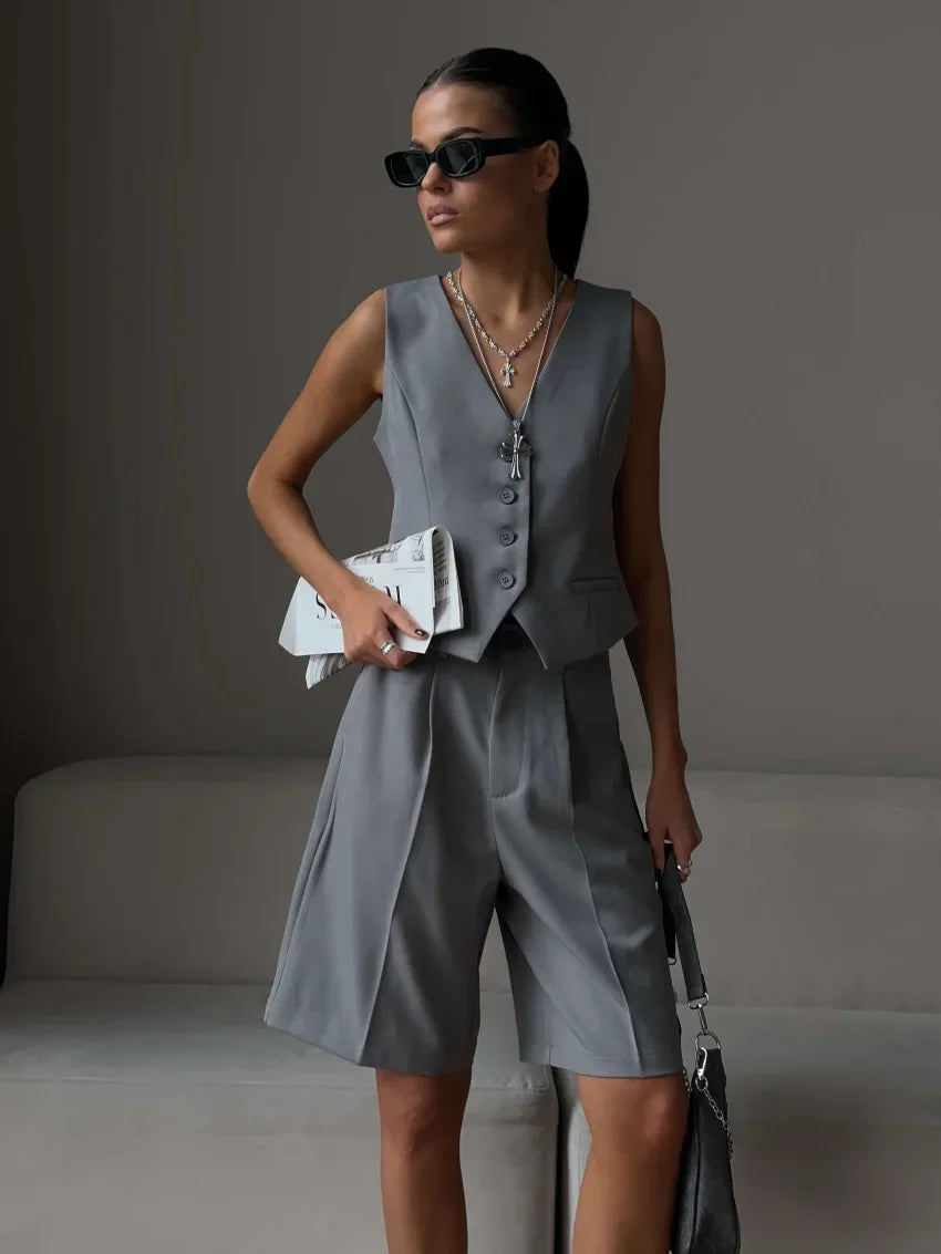 Summer Women’s Chic Vest & Shorts Set – 2-Piece Office & Casual Outfit