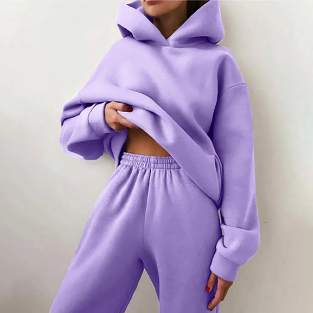 Women’s 2-Piece Leisure Sports Set – Autumn/Winter Fleece Hooded Suit