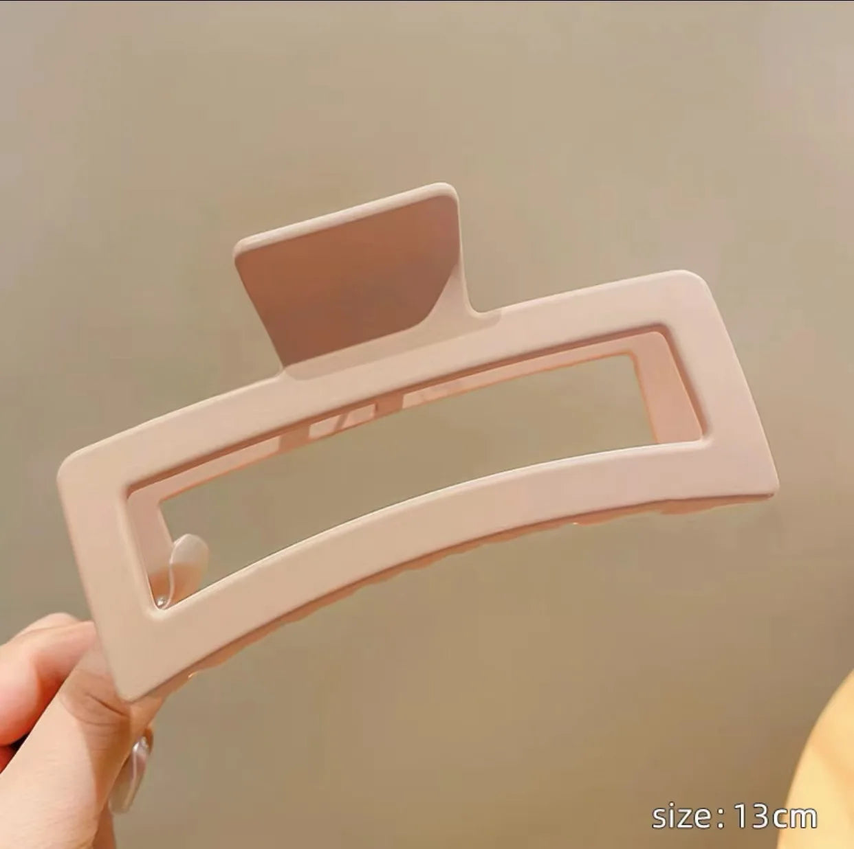 Korean Large Solid Hair Claw