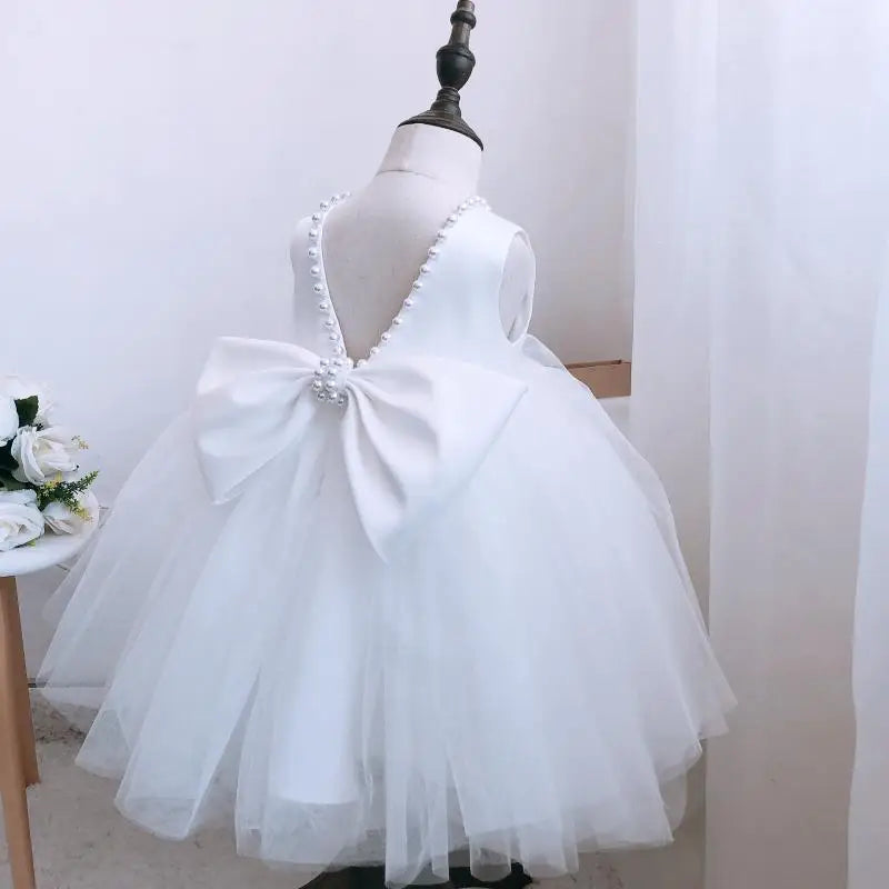 Backless Sleeveless Princess Dress with Pearls