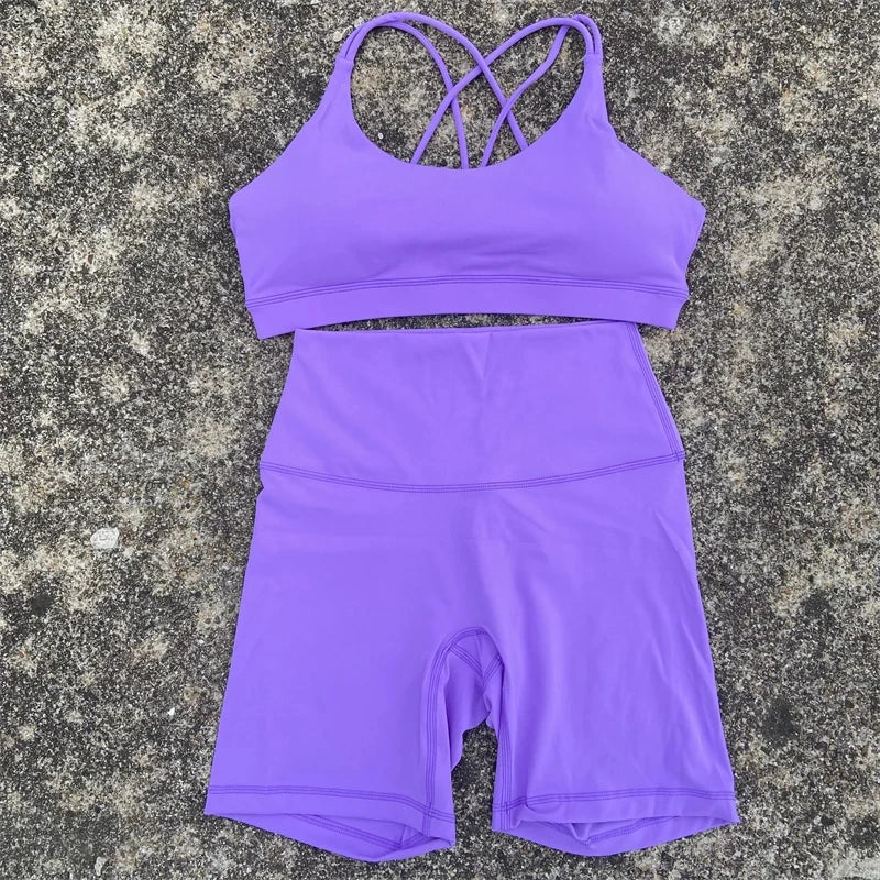2-Piece Solid Color Gym & Yoga Set – Cross-Back Sports Bra + Biker Shorts