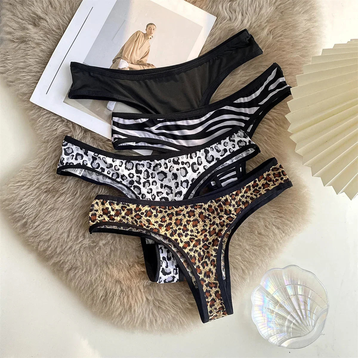 Leopard-Print Seamless Thong