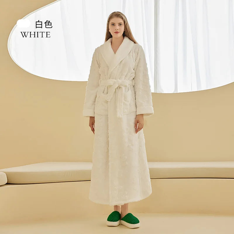 Thick Flannel Jacquard Couple Bathrobe