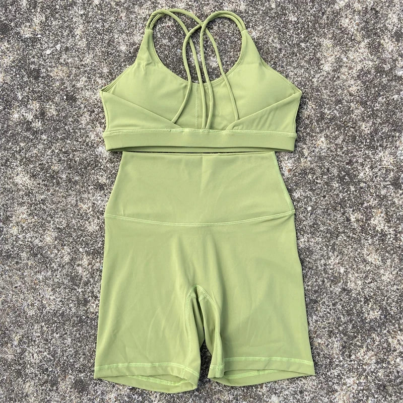 2-Piece Solid Color Gym & Yoga Set – Cross-Back Sports Bra + Biker Shorts