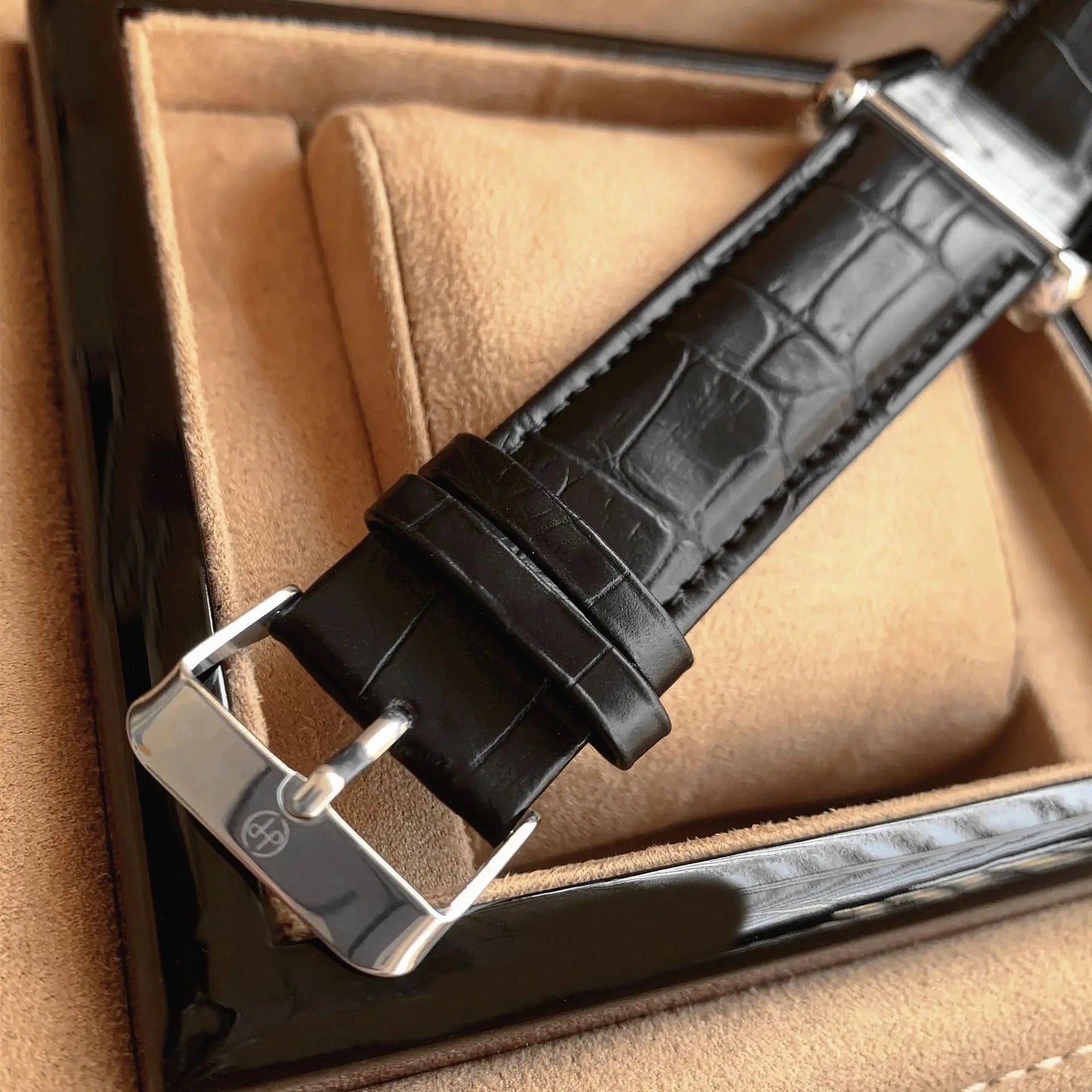 UTHAI Men’s Business Light Luxury Watch