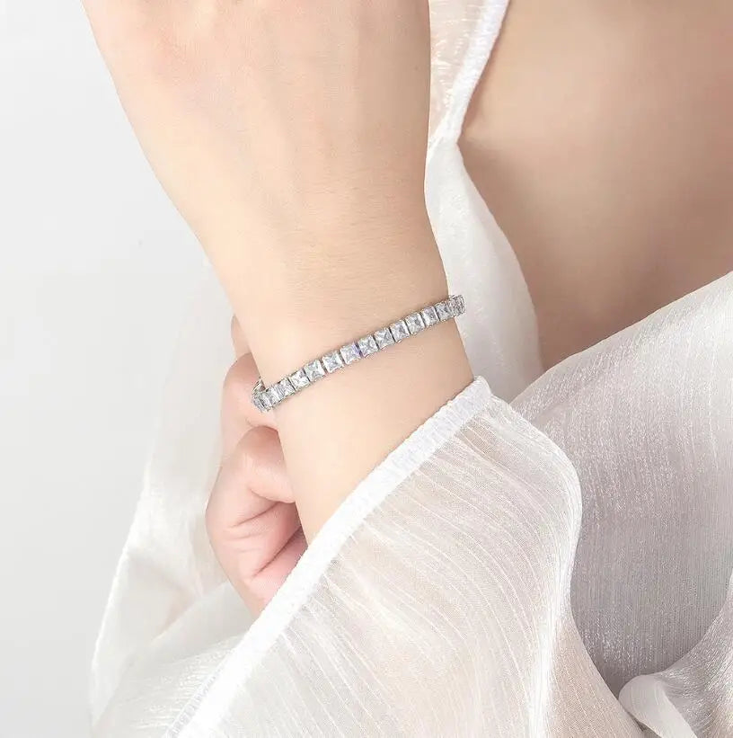 Solid 18K/14K Gold Moissanite Tennis Bracelet for Women