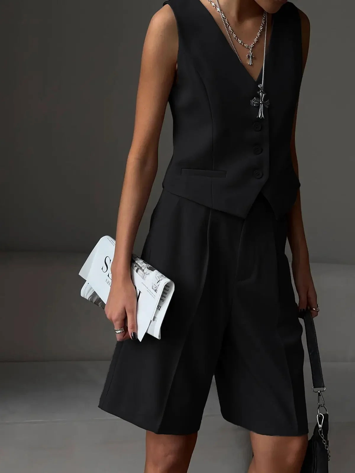 Summer Women’s Chic Vest & Shorts Set – 2-Piece Office & Casual Outfit