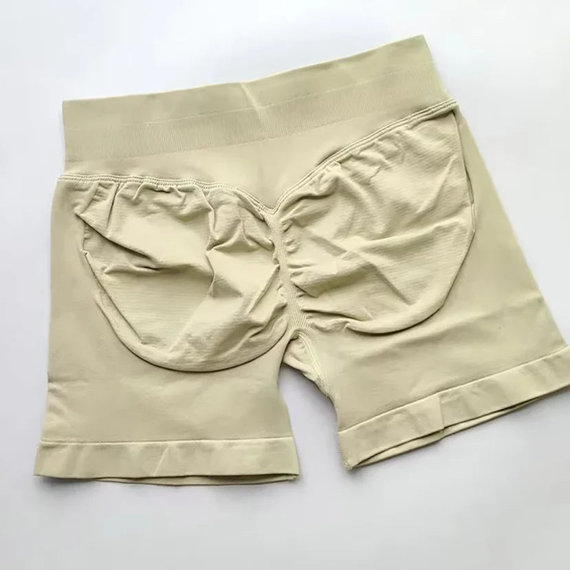 Women’s Impact Seamless Scrunch Bum Shorts – Low Ribbed Waist Gym Essential