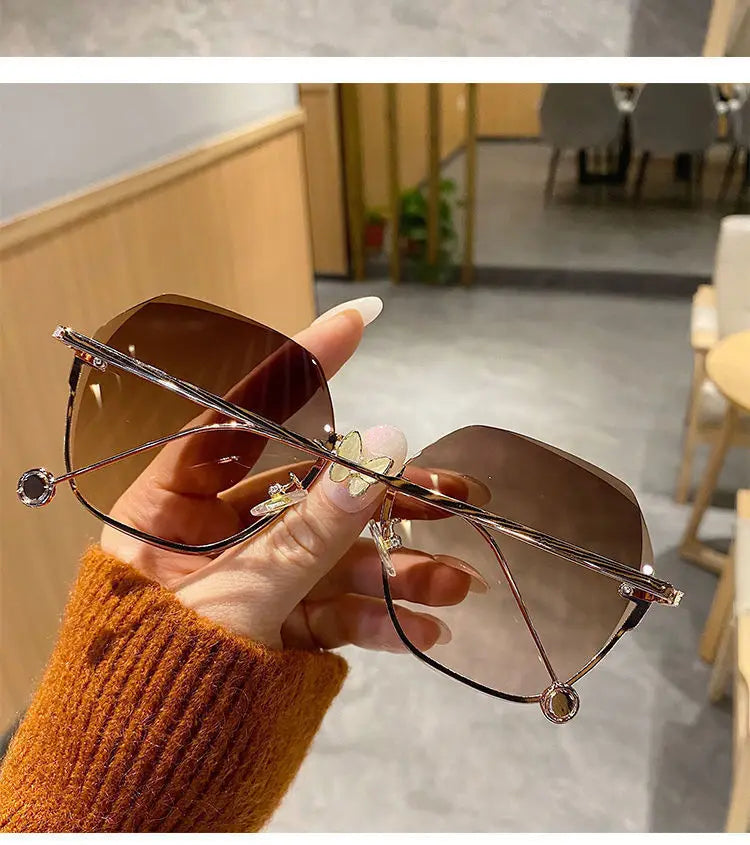 2025 Fashion Polygonal Metal Sunglasses
