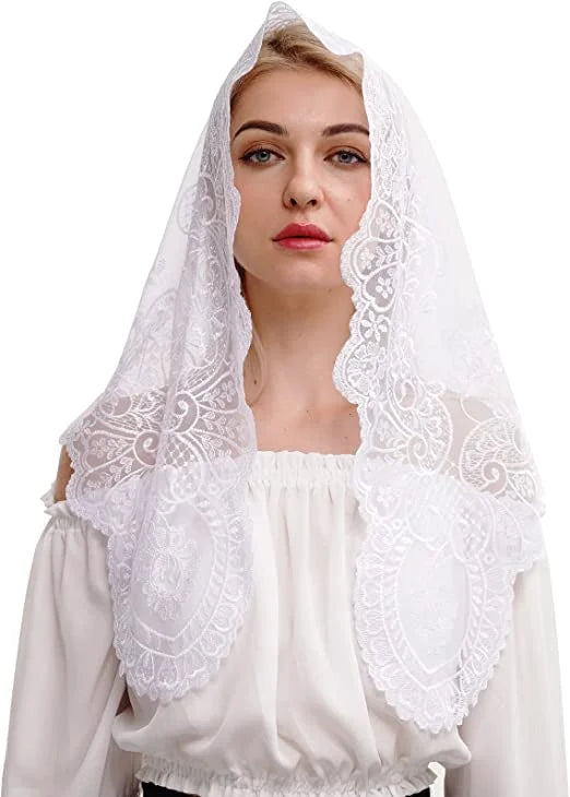 Spanish-Style Lace Mantilla – Catholic & Wedding Veil