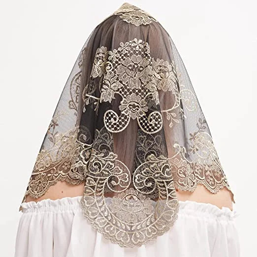 Spanish-Style Lace Mantilla – Catholic & Wedding Veil