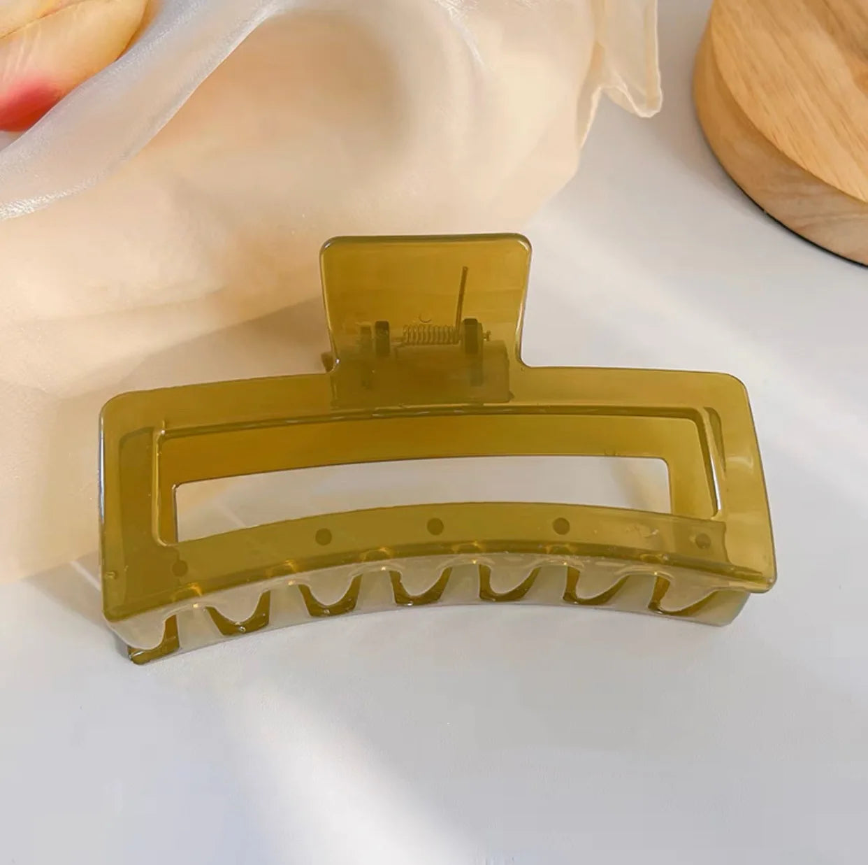 Korean Large Solid Hair Claw