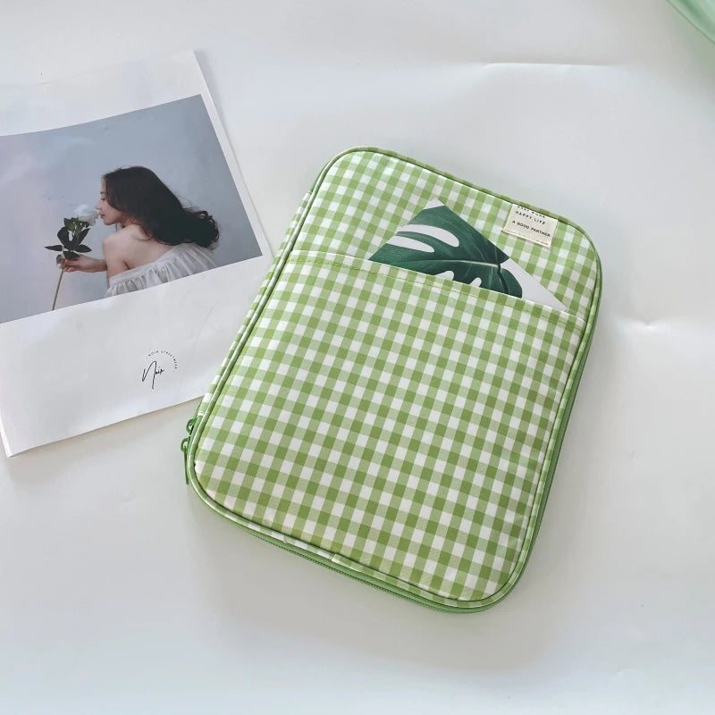 Shockproof Tablet Bag (9–11 inch)
