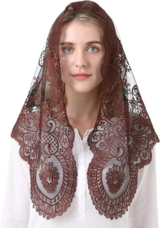 Spanish-Style Lace Mantilla – Catholic & Wedding Veil
