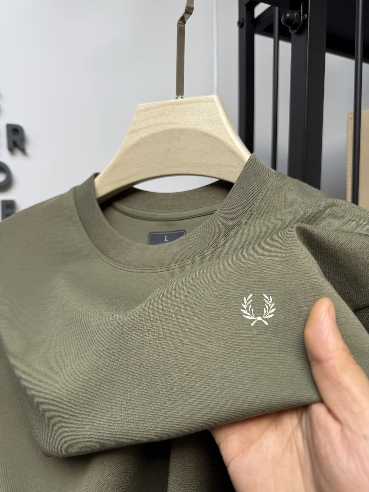 Luxury Cotton Men’s Seamless T-Shirt