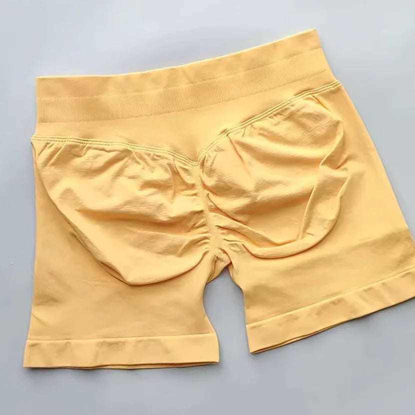 Women’s Impact Seamless Scrunch Bum Shorts – Low Ribbed Waist Gym Essential