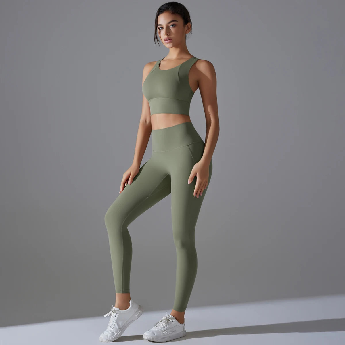 Women’s Yoga & Fitness Set – Shockproof Sports Bra + High-Waist Leggings
