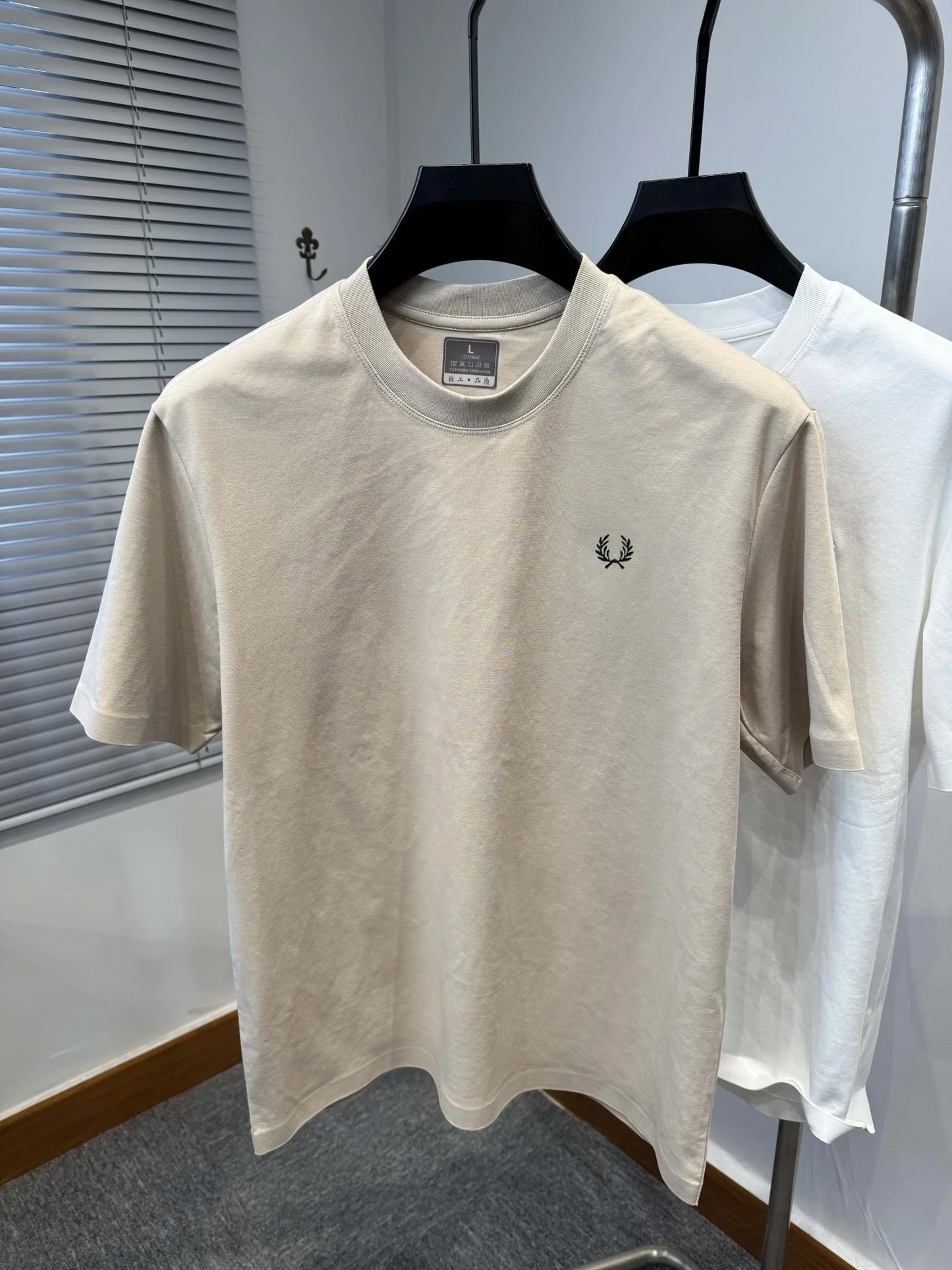 Luxury Cotton Men’s Seamless T-Shirt