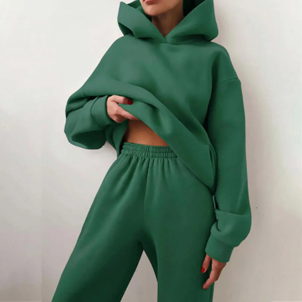 Women’s 2-Piece Leisure Sports Set – Autumn/Winter Fleece Hooded Suit