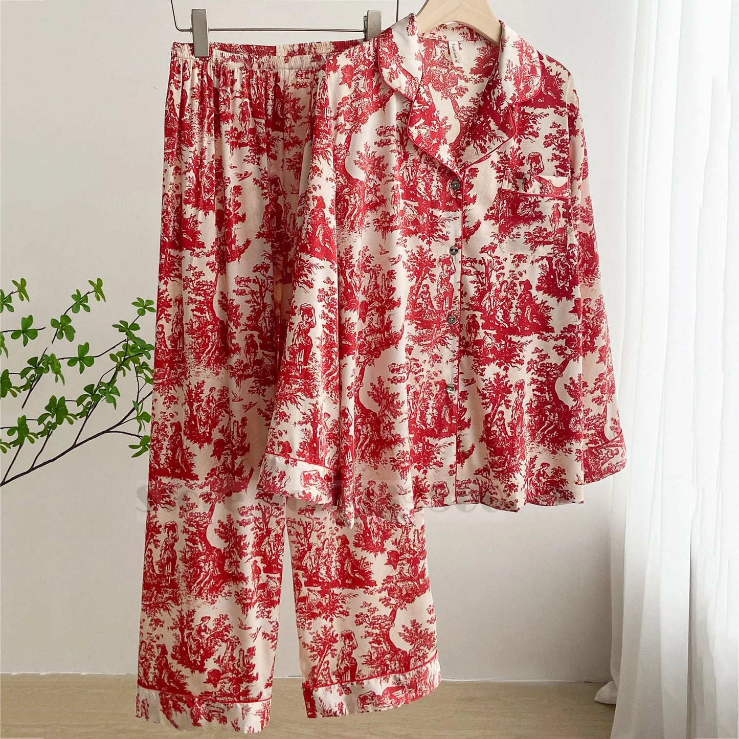 Women’s Floral Satin Pajama Set