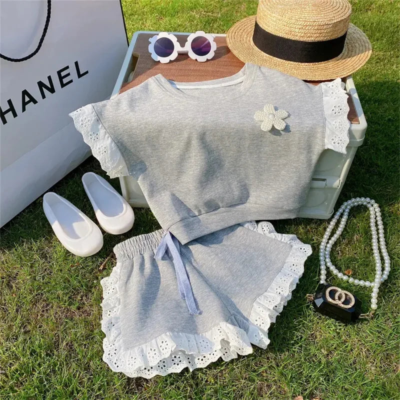 Baby Girl Summer Lace Patchwork Outfit – 2-Piece Floral Top & Shorts Set (Casual Tracksuit)