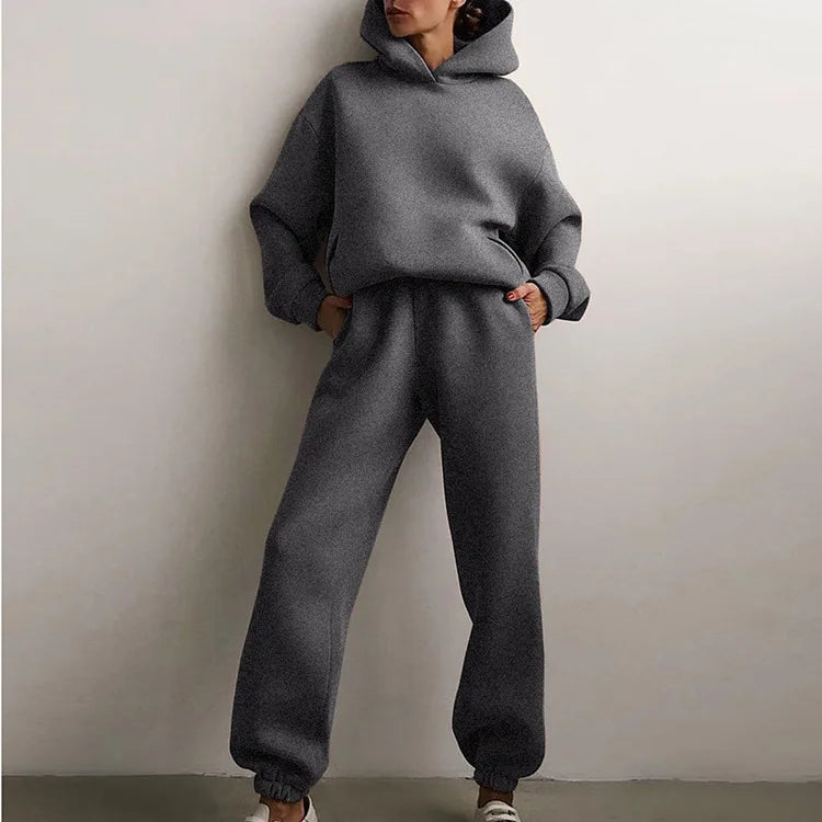 Women’s 2-Piece Leisure Sports Set – Autumn/Winter Fleece Hooded Suit