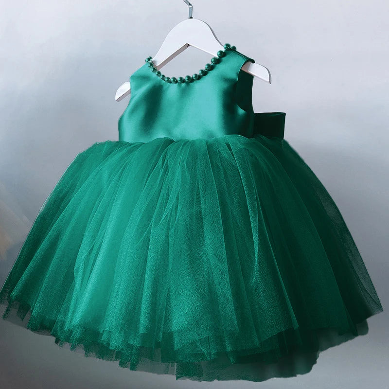 Backless Sleeveless Princess Dress with Pearls