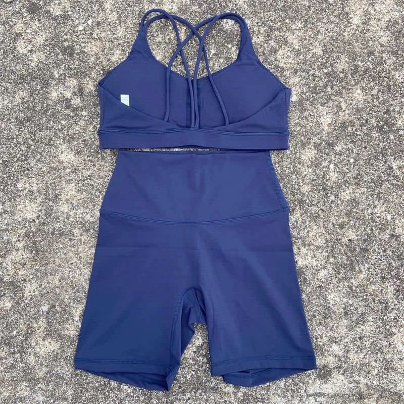 2-Piece Solid Color Gym & Yoga Set – Cross-Back Sports Bra + Biker Shorts