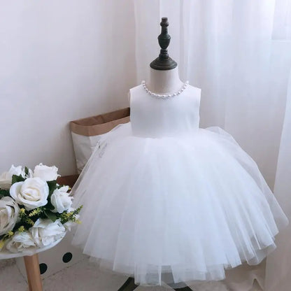 Backless Sleeveless Princess Dress with Pearls