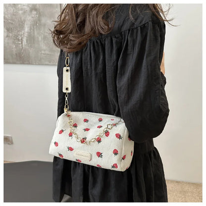 Women’s Small Underarm Bag