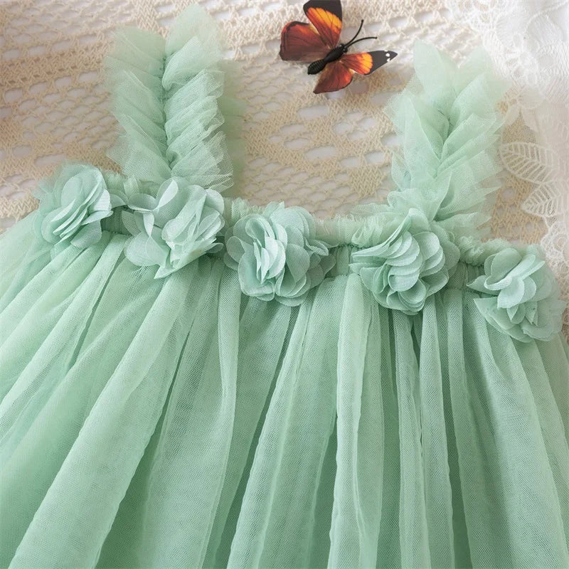 Backless Sleeveless Princess Dress with Pearls