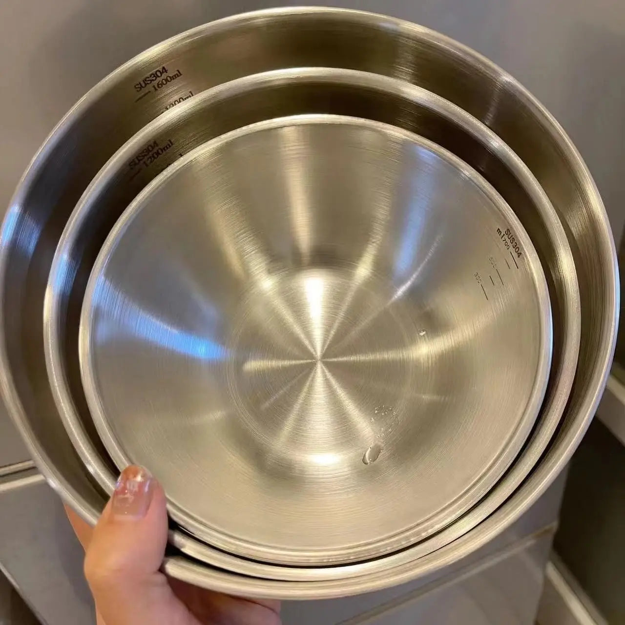 Large Capacity Bowls with Measurement Scale for Cooking, Baking & Food Storage