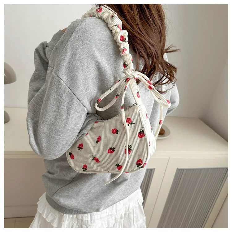 Women’s Small Underarm Bag