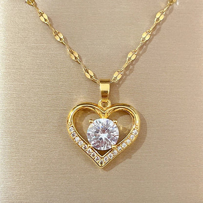 Artificial Gem Heart Pendant Necklace