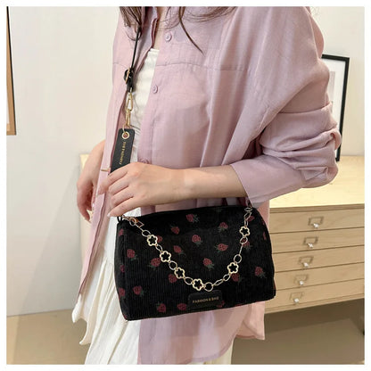 Women’s Small Underarm Bag