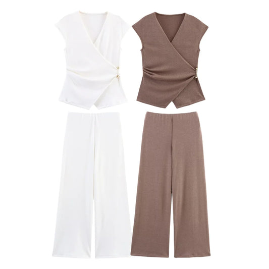 Summer New Women’s Two-Piece Set – Pin-Decorated Sleeveless Double-Breasted V-Neck Top & Mid-Waist Casual Pants