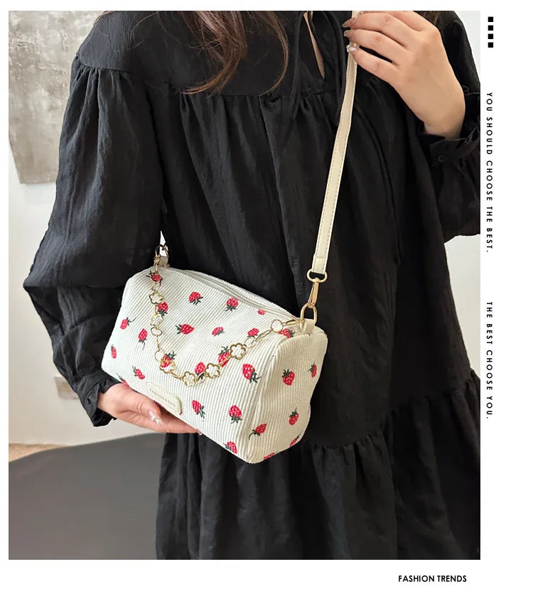 Women’s Small Underarm Bag