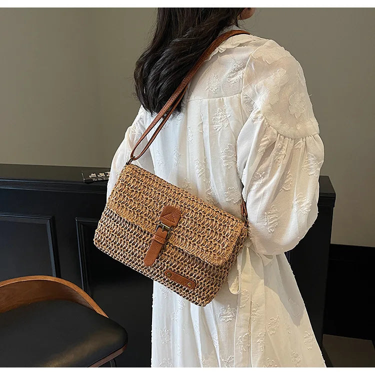 New Fashionable Straw Women’s Bag